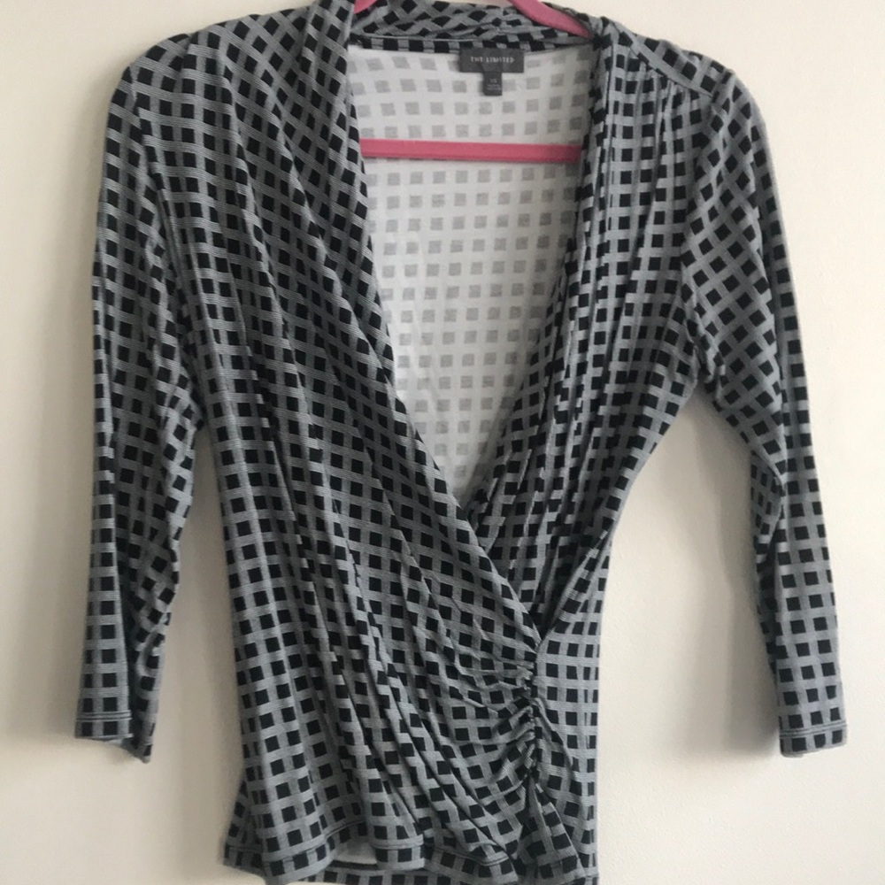 The Limited 3/4 sleeve black and white check top